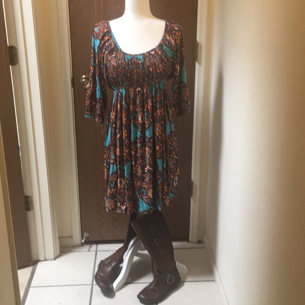 3 quarter sleeve Paisley print dress